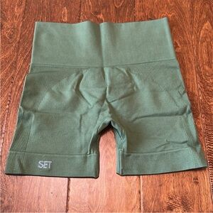 SET Active Green High-Waisted Biker Shorts